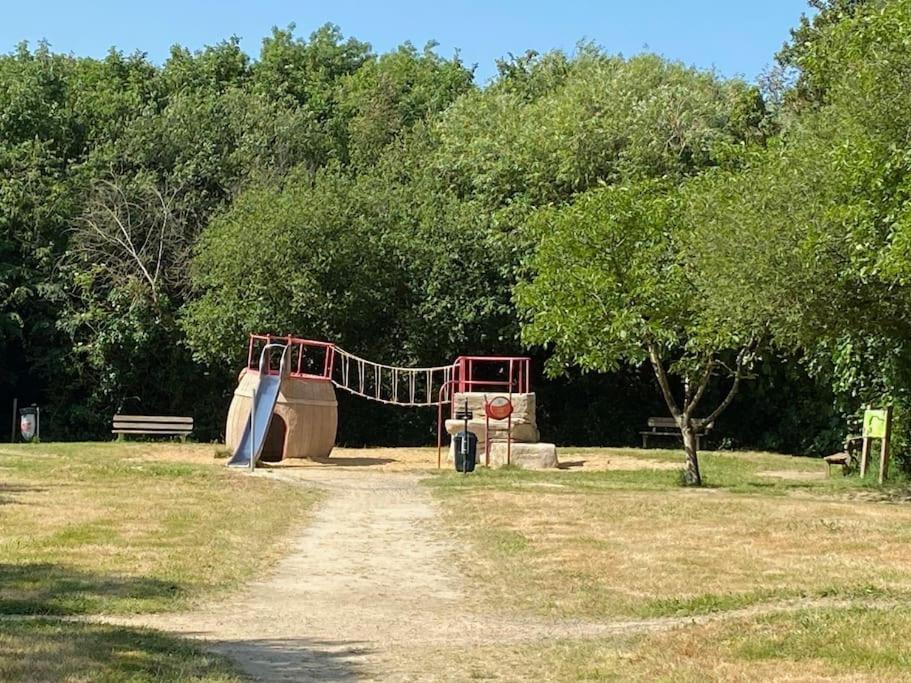 Maison Neuve Zone Coulee Verte Menant A L'Ocean Saint-Gilles-Croix-de-Vie Esterno foto